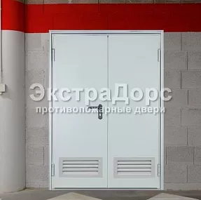 Двупольная белая дверь для парковки